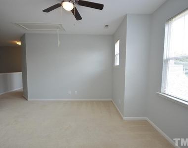 1507 Hinchliff Court - Photo Thumbnail 16