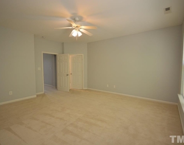 1507 Hinchliff Court - Photo Thumbnail 23