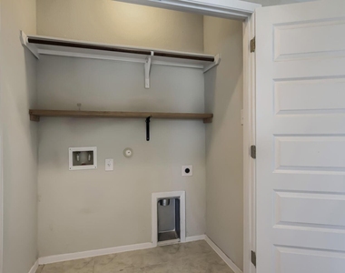1310 Goforth Rd - Photo Thumbnail 18