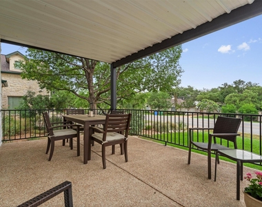 307 Hurst Creek Rd - Photo Thumbnail 3