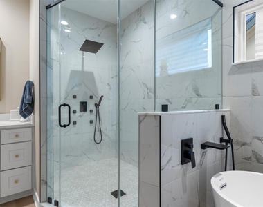 307 Hurst Creek Rd - Photo Thumbnail 19