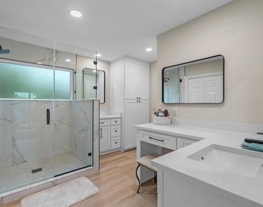 307 Hurst Creek Rd - Photo Thumbnail 28