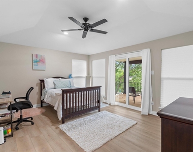 307 Hurst Creek Rd - Photo Thumbnail 24