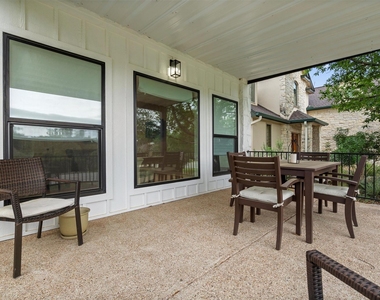 307 Hurst Creek Rd - Photo Thumbnail 4