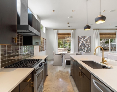 2105 Goodrich Ave - Photo Thumbnail 17