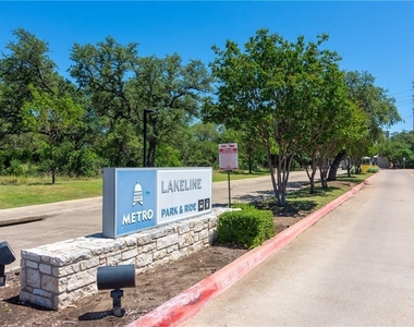 13800 Lyndhurst St - Photo Thumbnail 36