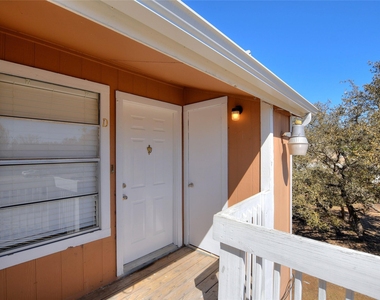 301 Algerita Dr - Photo Thumbnail 1