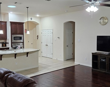 116 Azimuth Dr - Photo Thumbnail 29