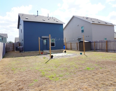 13804 Knights Branch Dr - Photo Thumbnail 3