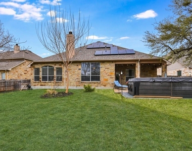 310 Glen Hollow St - Photo Thumbnail 16