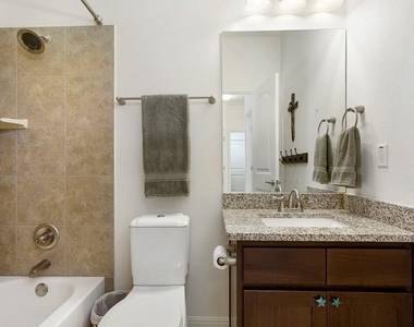 5021 Pearl Crescent Ln - Photo Thumbnail 12