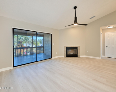 225 Cranes Lake Drive - Photo Thumbnail 3