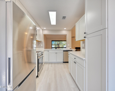 225 Cranes Lake Drive - Photo Thumbnail 7