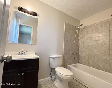 1747 Papaya Drive N - Photo Thumbnail 13