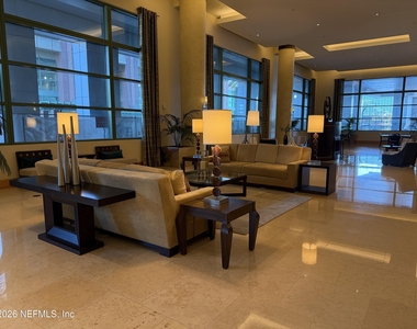 1431 Riverplace Boulevard - Photo Thumbnail 36