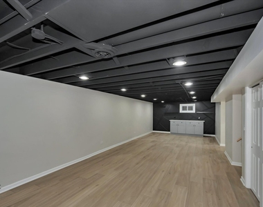 1005 E Park Street - Photo Thumbnail 14