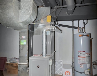 1005 E Park Street - Photo Thumbnail 21