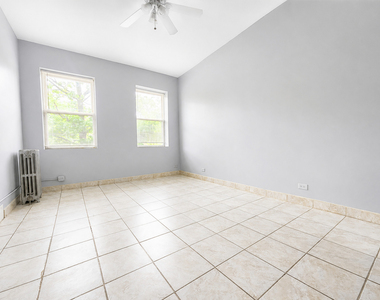 4764 N Virginia Avenue - Photo Thumbnail 9