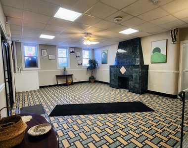 4764 N Virginia Avenue - Photo Thumbnail 1