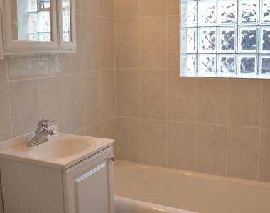 4764 N Virginia Avenue - Photo Thumbnail 5