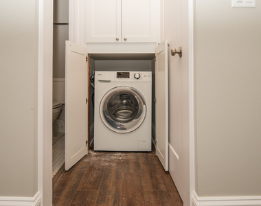 817 W Lakeside Place - Photo Thumbnail 16