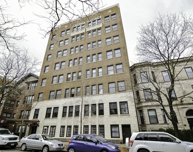 817 W Lakeside Place - Photo Thumbnail 1