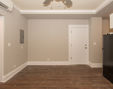 817 W Lakeside Place - Photo Thumbnail 8