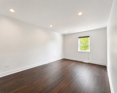 254 Thornhurst Road - Photo Thumbnail 10