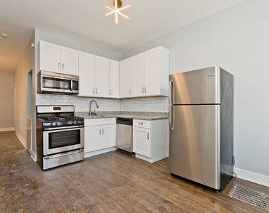 1922 N Wilmot Avenue - Photo Thumbnail 4