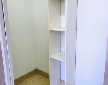 4764 N Virginia Avenue - Photo Thumbnail 12