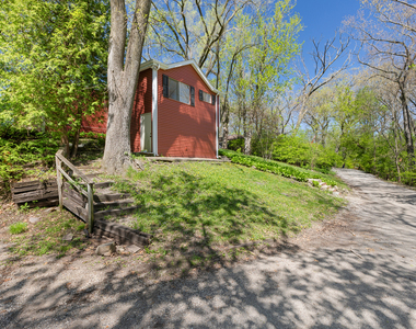 1010 Osage Drive - Photo Thumbnail 17