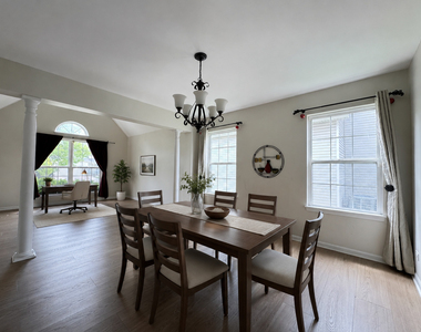 2919 Portsmith Court - Photo Thumbnail 7