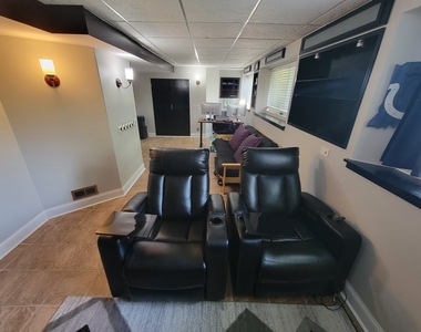 7722 Milan Way - Photo Thumbnail 29
