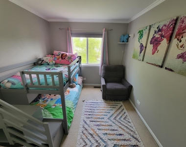 7722 Milan Way - Photo Thumbnail 21
