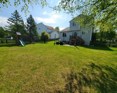 7722 Milan Way - Photo Thumbnail 36