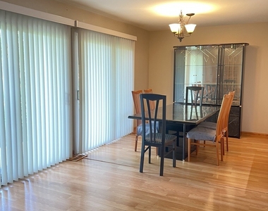1106 Wildberry Court - Photo Thumbnail 3