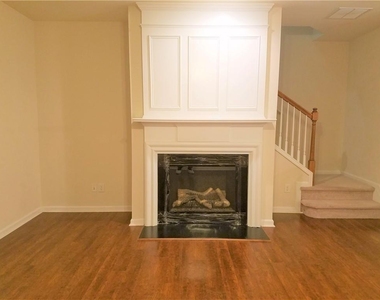 3645 Postwaite Circle - Photo Thumbnail 4