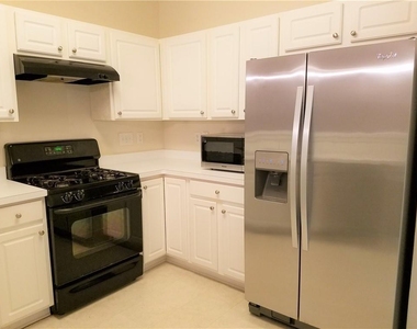 3645 Postwaite Circle - Photo Thumbnail 7