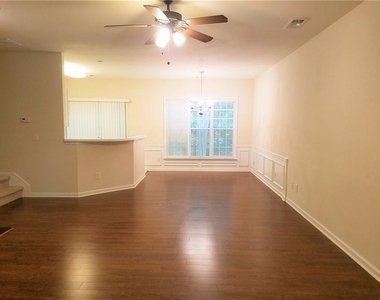 3645 Postwaite Circle - Photo Thumbnail 2