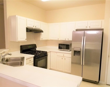 3645 Postwaite Circle - Photo Thumbnail 6