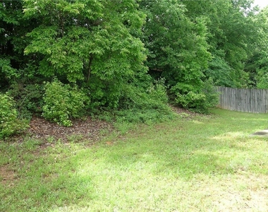 3674 Kentford Lane - Photo Thumbnail 4