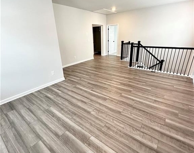 1772 Dover Creek Lane - Photo Thumbnail 8