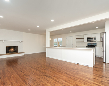 116 Waxwing Avenue - Photo Thumbnail 2