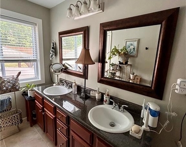 2134 Atkinson Lane - Photo Thumbnail 14