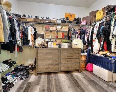 2676 Brickell Square - Photo Thumbnail 34