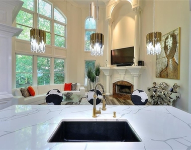 2676 Brickell Square - Photo Thumbnail 19