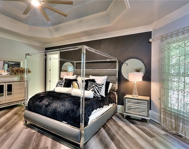 2676 Brickell Square - Photo Thumbnail 23