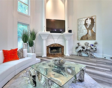 2676 Brickell Square - Photo Thumbnail 10