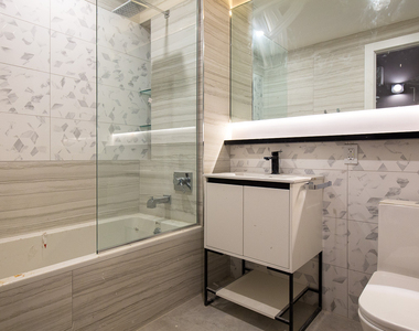 290 Linden Blvd 11226 - Photo Thumbnail 4