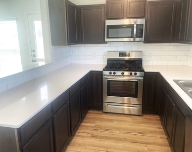 22327 San Damiano Street - Photo Thumbnail 2